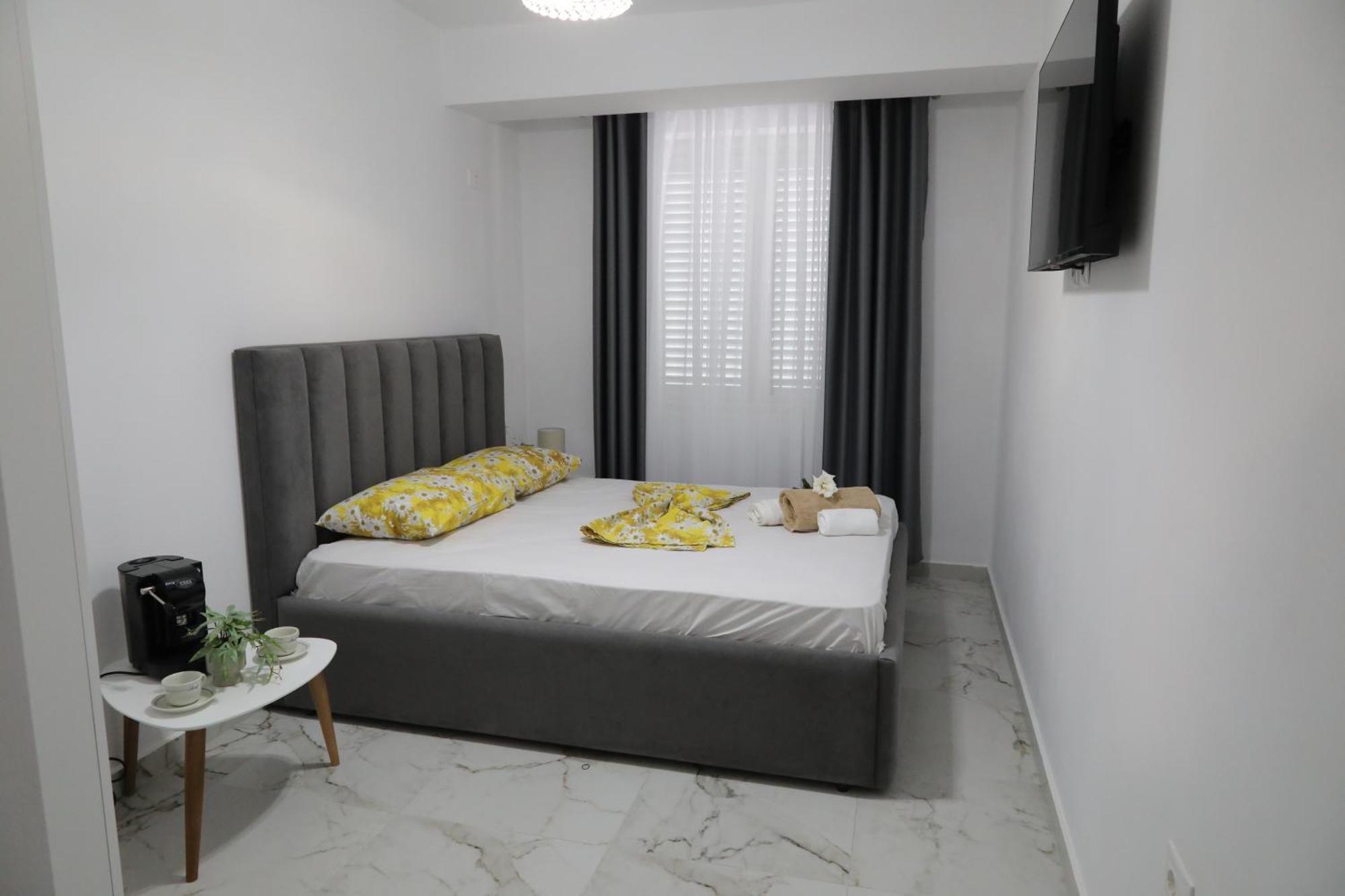 Rozafa Guest Room Center Shkodër Exteriör bild